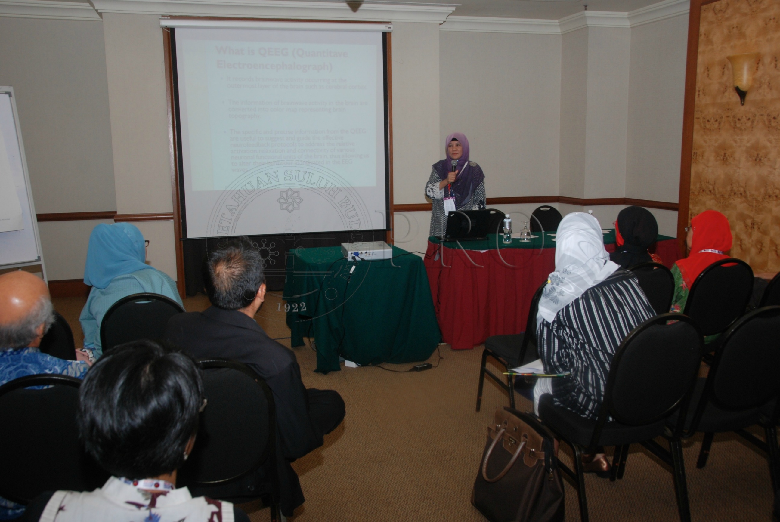 PRO 12 120 upi DSC 6011